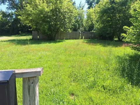 7101 Mccliggott Road, Saginaw MI 48609-5046 photo 5