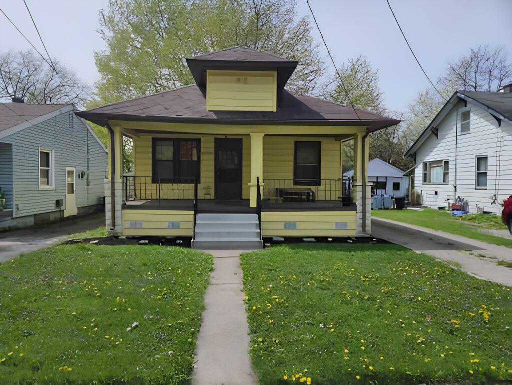 2245 Taft Street, Saginaw MI 48602 photo 1