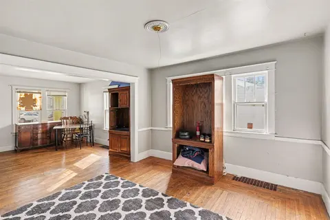 2245 Taft Street, Saginaw MI 48602 photo 5