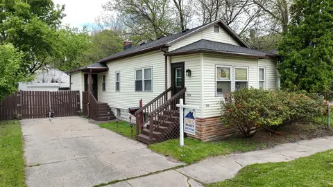 909 N Granger Street, Saginaw MI 48602-4603 home for sale