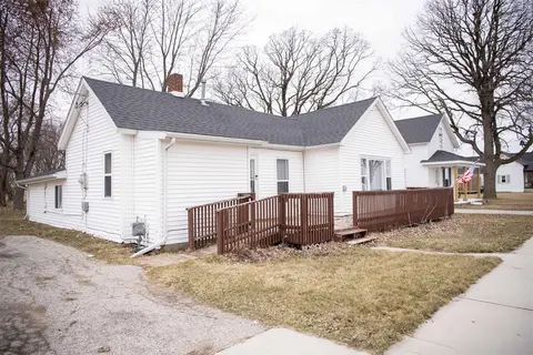 545 N Midland Street, Merrill MI 48637-9414 photo 2
