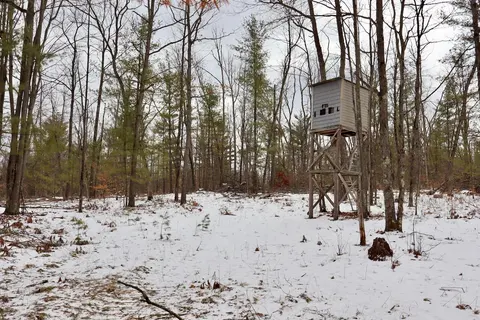 E Long Lake Road, Harrison MI 48625 photo 3