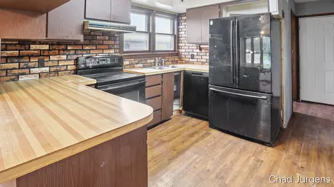 4805 3 Mile Road, Bay City MI 48706-9001 photo 4