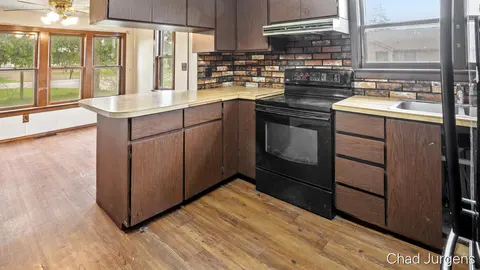 4805 3 Mile Road, Bay City MI 48706-9001 photo 5