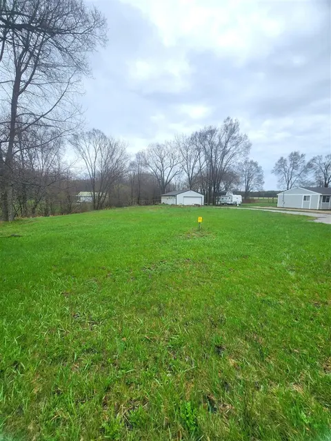 1491 S Leaton Road, Mount Pleasant MI 48858-7928 photo 3