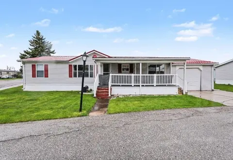 7353 Bagpipe Drive, Alma MI 48801-8710 photo 1