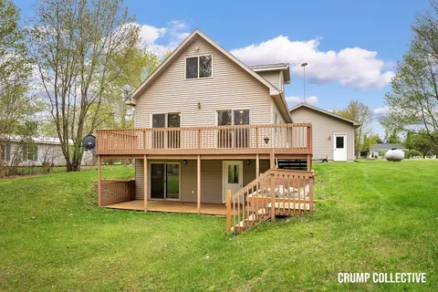 9129 Lakeside Drive, Perrinton MI 48871-9639 photo 5