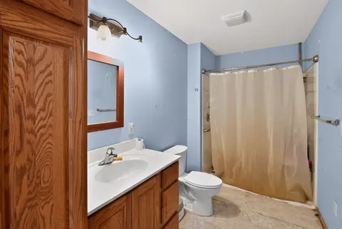 5142 N State Road, Alma MI 48801-9713 photo 4