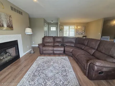 2774 Bilbrael Drive, Mount Pleasant MI 48858-8177 photo 5