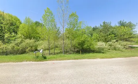 4505 Fawn Drive, Perrinton MI 48871 photo 2