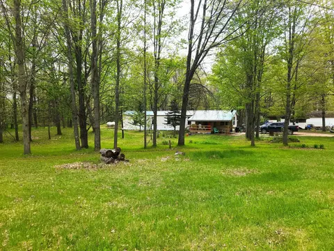 8033 Rolling Drive, Lake MI 48632-9720 photo 2