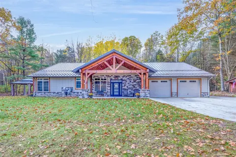 3159 Hilltop Lane, Mount Pleasant MI 48858-8629 photo 2