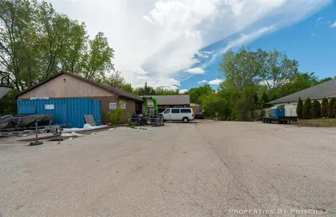 7251 Midland Road, Freeland MI 48623-8760 photo 3