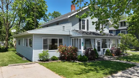 115 E Emerson Street, Ithaca MI 48847-1125 photo 5