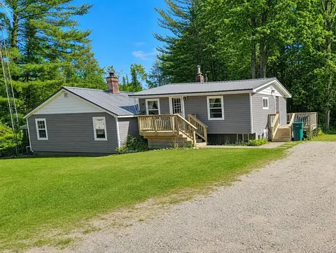 3119 W Maple Grove Road, Farwell MI 48622-8746 home for sale