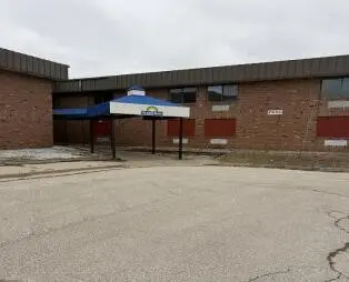 5217 Bay City Road, Midland MI 48642-6351 photo 4