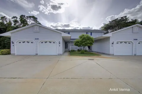 2430 Rosewood North Drive # B, Mount Pleasant MI 48858 photo 1