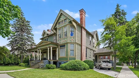 1500 Center Avenue, Bay City MI 48708-5101 photo 2