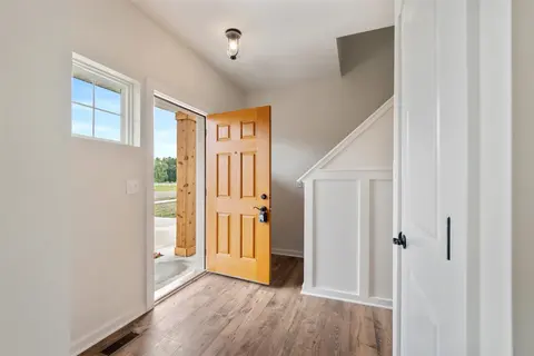 5 E Main Street, Owosso MI 48867 photo 2