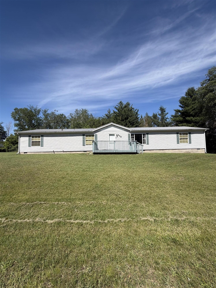 646 George Street, Clare MI 48617-9413 photo 1