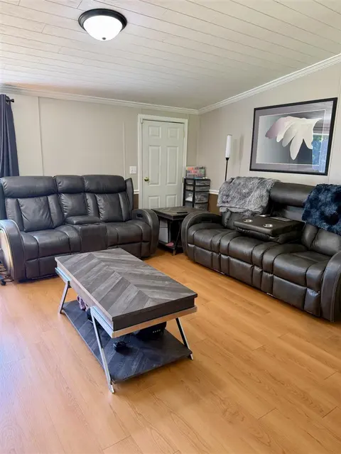 646 George Street, Clare MI 48617-9413 photo 4