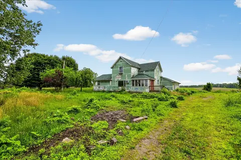 2429 W Huron Line Road, Update MI 48475-9612 photo 2