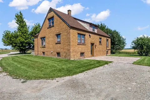 3520 N Towerline Road, Saginaw MI 48601-9242 home for sale