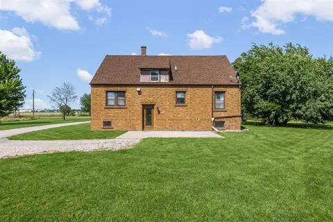3520 N Towerline Road, Saginaw MI 48601-9242 photo 2