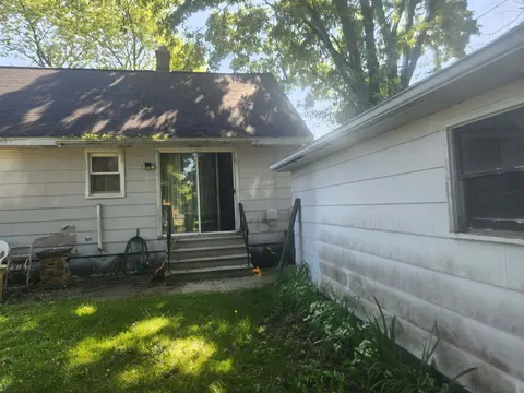 127 Gratton Street, Bad Axe MI 48413-1366 photo 2
