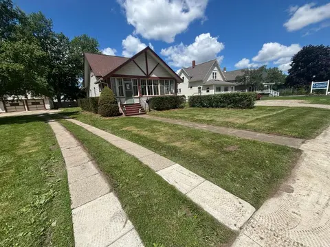 3194 Main Street, Marlette MI 48453-1244 photo 2