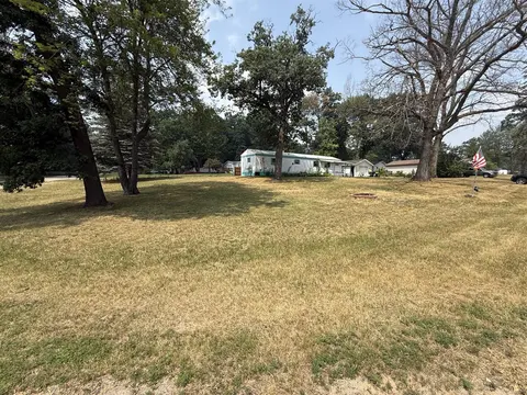 2160 Oak Ridge Drive, Farwell MI 48622 photo 2