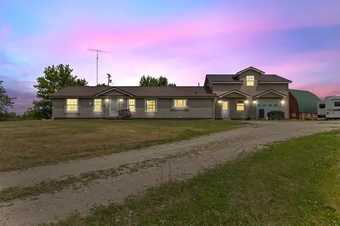 1548 N Loomis Road, Mount Pleasant MI 48858-9262 home for sale