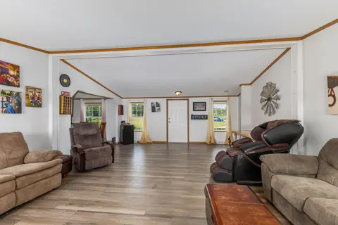 1548 N Loomis Road, Mount Pleasant MI 48858-9262 photo 5