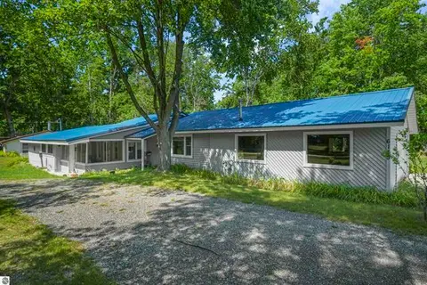 6145 Parker Drive, Lake MI 48632-9217 home for sale