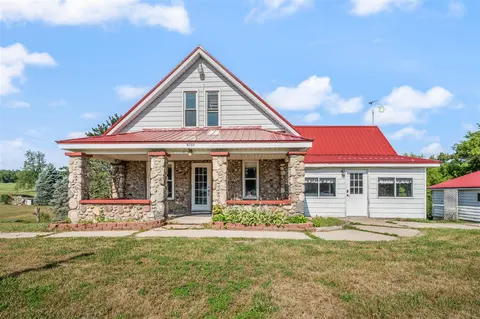 8757 N Clare Avenue, Harrison MI 48625-8872 home for sale