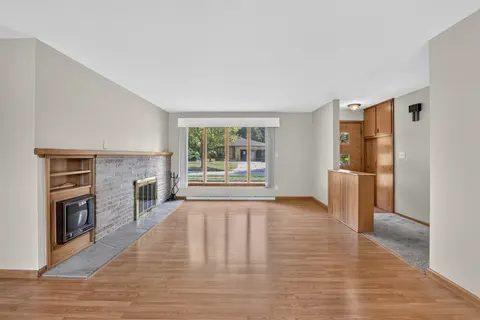800 Balfour Street, Midland MI 48640-3326 photo 5