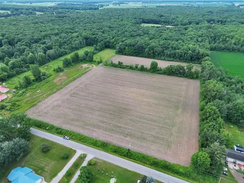 W Sloan Road, Saginaw MI 48603 photo 3