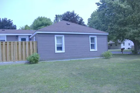 614 Allen Avenue, Alma MI 48801-2730 photo 3