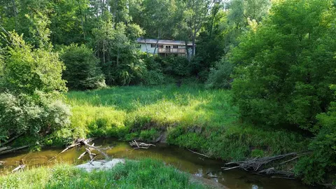 10013 E Beal City Road, Mount Pleasant MI 48858-9261 photo 2