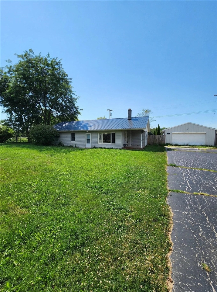 7410 Frankenmuth Road, Vassar MI 48768-9418 photo 1