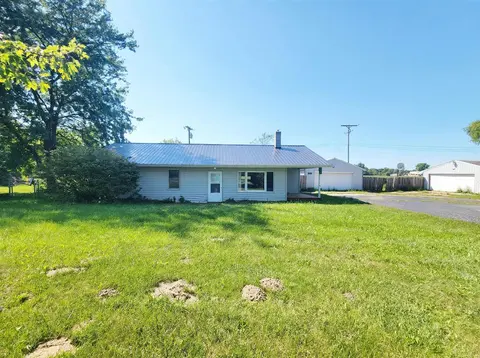 7410 Frankenmuth Road, Vassar MI 48768-9418 photo 2