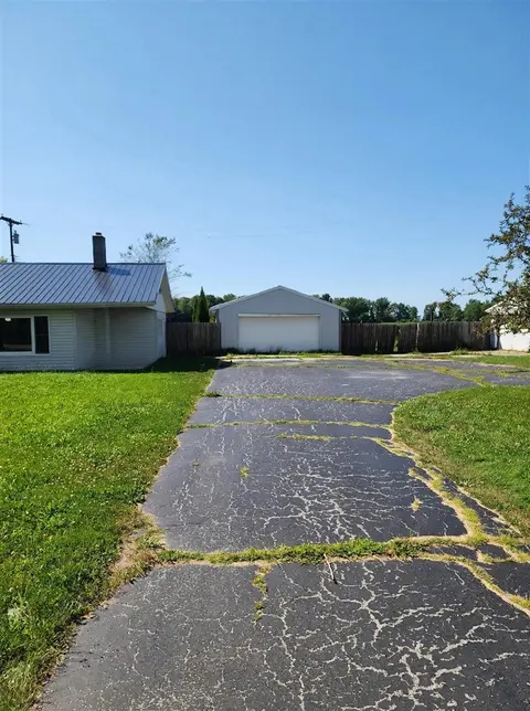 7410 Frankenmuth Road, Vassar MI 48768-9418 photo 4