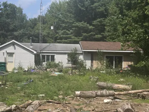 317 Oak Street, Gladwin MI 48624 home for sale