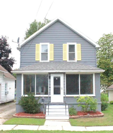 208 Jay Street, Saint Charles MI 48655-1738 photo 2