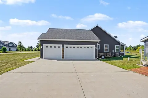 1501 Whitepine Court, Mount Pleasant MI 48858 photo 3
