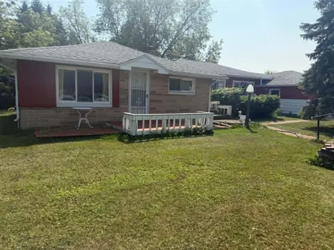 1820 SE Boutell Road, Essexville MI 48732-9704 photo 2
