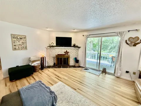 3750 Green Acres Drive, Mount Pleasant MI 48858 photo 3