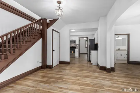 117 E Wright Avenue, Shepherd MI 48883-8018 photo 4