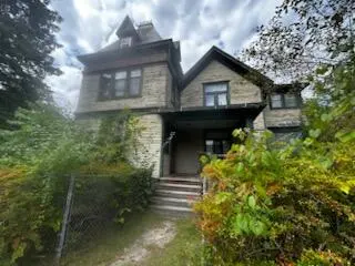 723 Sheridan Avenue, Saginaw MI 48607-1725 home for sale