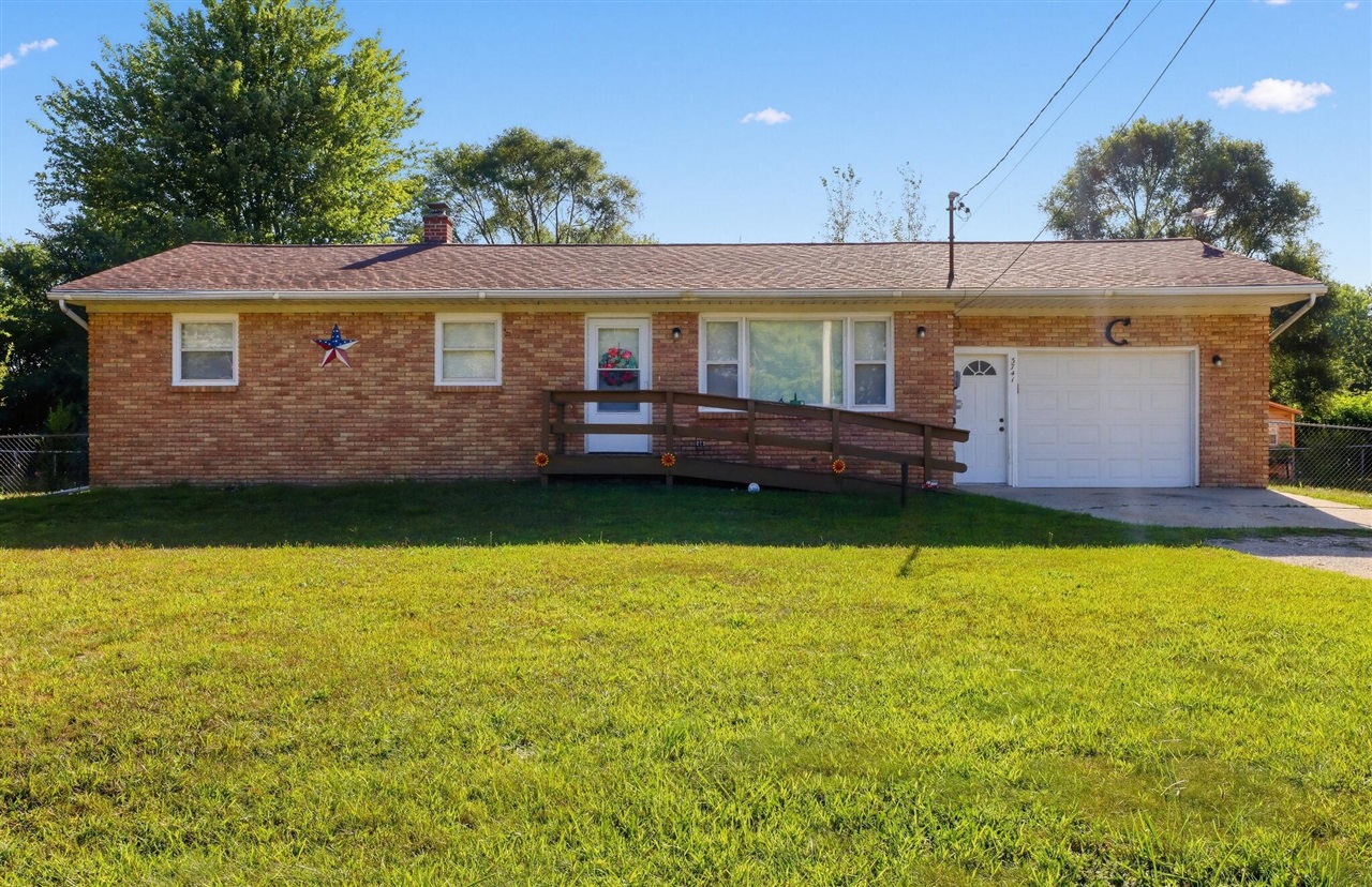 3741 S Shepherd Road, Mount Pleasant MI 48858-8105 photo 1